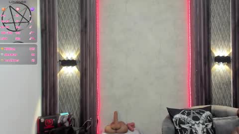 Selene online show from 02-15-25, 10:42