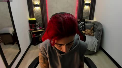 Selene online show from 02-28-25, 12:42