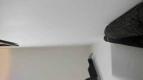 Selene online show from 04-06-26, 01:25