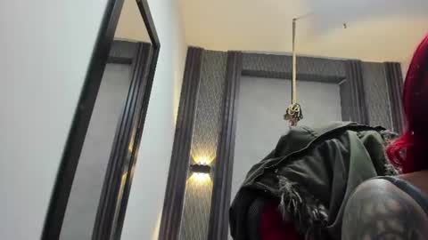 Selene online show from 06-19-26, 02:05