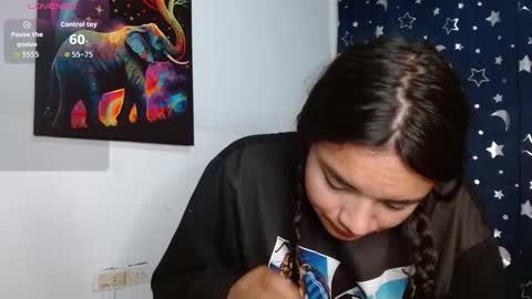 Snapshot of _serendepia_ chatting on 10-03-25, 05:37 Serendipia online show from 10-03-25, 05:37