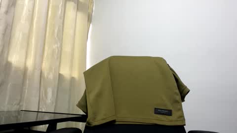 Juan Pablo-independent model online show from 02-03-25, 10:00