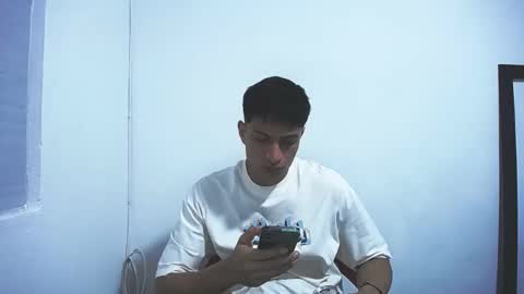 Juan Pablo-independent model online show from 12-16-25, 06:07