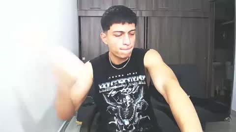 Juan Pablo-independent model online show from 03-24-26, 01:54