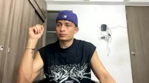 Juan Pablo-independent model online show from 07-15-26, 03:45