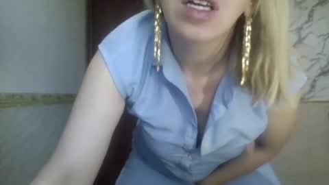 Snapshot of _sexyxsveta_ chatting on 07-05-26, 04:19 SexyXSveta online show from 07-05-26, 04:19