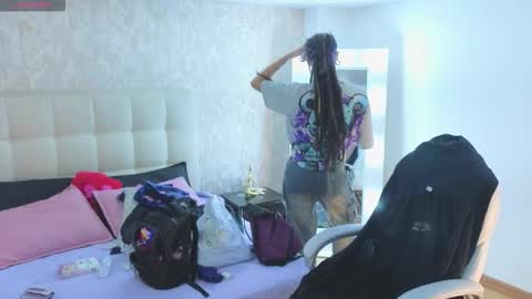 _sharlotte777 online show from 01-15-26, 12:43