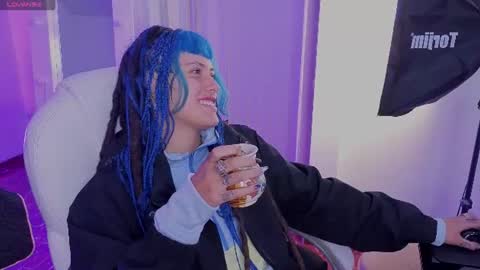 _sharlotte777 online show from 06-30-26, 01:01