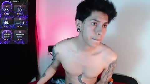_snakee_ online show from 07-14-26, 02:05