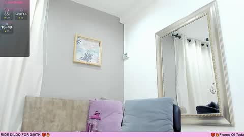 Snapshot of _sofia_cruz chatting on 01-27-25, 10:49 640 200 online show from 01-27-25, 10:49