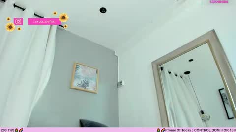 Snapshot of _sofia_cruz chatting on 02-21-25, 10:37 640 200 online show from 02-21-25, 10:37
