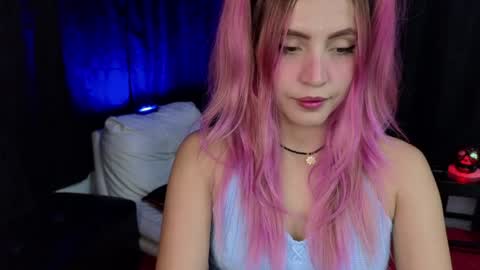 Snapshot of _sofiapink chatting on 01-03-25, 11:44 Sofia online show from 01-03-25, 11:44