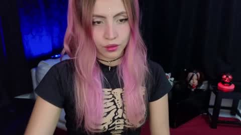 Snapshot of _sofiapink chatting on 01-15-25, 02:49 Sofia online show from 01-15-25, 02:49