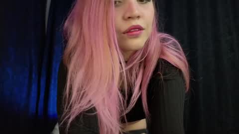 Snapshot of _sofiapink chatting on 01-22-25, 02:48 Sofia online show from 01-22-25, 02:48