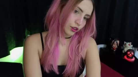 Snapshot of _sofiapink chatting on 02-10-25, 10:40 Sofia online show from 02-10-25, 10:40