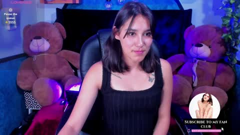 Snapshot of _sophie__miller chatting on 02-03-25, 07:31 Sophie online show from 02-03-25, 07:31