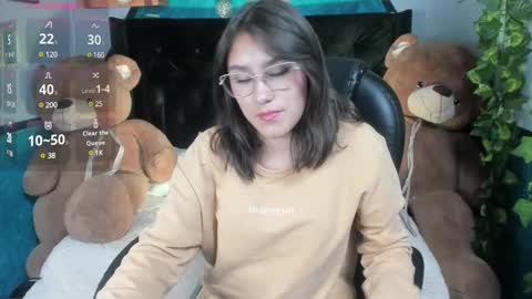 Snapshot of _sophie__miller chatting on 02-26-25, 07:27 Sophie online show from 02-26-25, 07:27