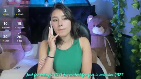 Snapshot of _sophie__miller chatting on 03-03-25, 07:39 Sophie online show from 03-03-25, 07:39