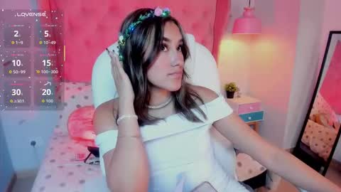 Snapshot of _sophie__miller chatting on 11-29-25, 08:56 Sophie online show from 11-29-25, 08:56