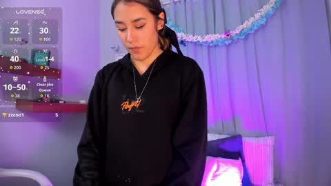 Sophie  online show from 04-22-26, 10:55