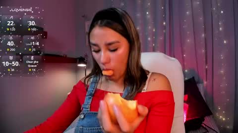 Sophie  online show from 05-02-26, 05:29