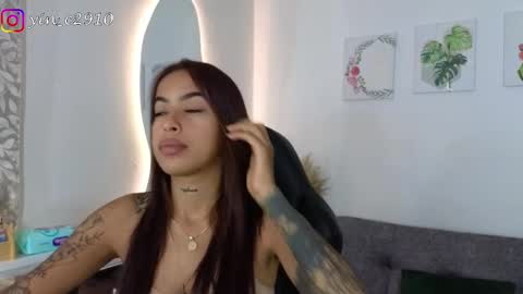 Snapshot of _sophiebrown__ chatting on 12-19-24, 11:07 Andrea The Next Stream Wednesday online show from 12-19-24, 11:07