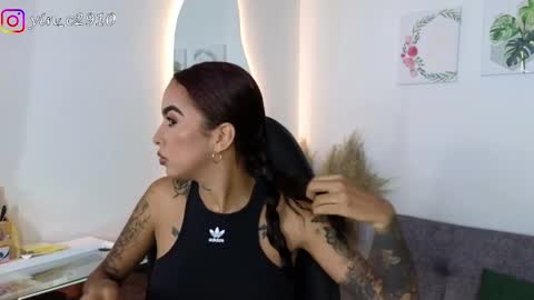 Snapshot of _sophiebrown__ chatting on 01-15-25, 10:27 Andrea The Next Stream Wednesday online show from 01-15-25, 10:27