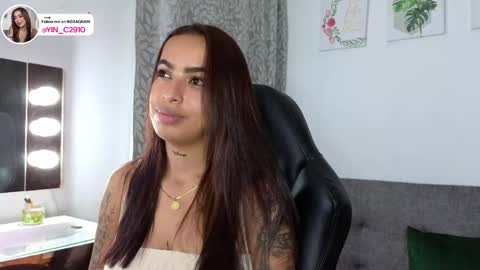 Snapshot of _sophiebrown__ chatting on 01-27-25, 12:12 Andrea The Next Stream Wednesday online show from 01-27-25, 12:12