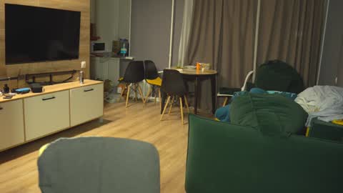 Snapshot of _sopranos_ chatting on 12-24-24, 03:05 OLIVERpvt is open online show from 12-24-24, 03:05