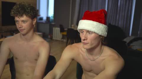 Snapshot of _sopranos_ chatting on 12-25-24, 06:09 OLIVERpvt is open online show from 12-25-24, 06:09