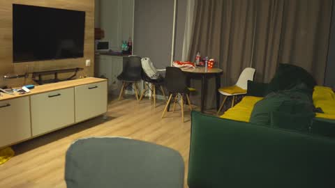 Snapshot of _sopranos_ chatting on 01-09-25, 04:08 OLIVERpvt is open online show from 01-09-25, 04:08