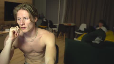 Snapshot of _sopranos_ chatting on 01-20-25, 01:00 OLIVERpvt is open online show from 01-20-25, 01:00