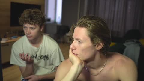 Snapshot of _sopranos_ chatting on 01-25-25, 11:55 OLIVERpvt is open online show from 01-25-25, 11:55