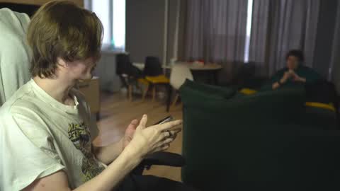 Snapshot of _sopranos_ chatting on 02-27-25, 12:13 OLIVERpvt is open online show from 02-27-25, 12:13