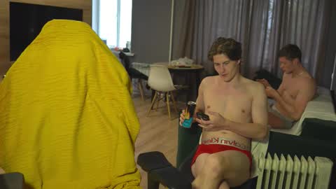 Snapshot of _sopranos_ chatting on 09-16-25, 03:29 OLIVERpvt is open online show from 09-16-25, 03:29