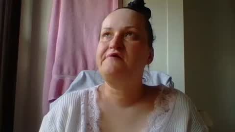 Melisa online show from 03-09-25, 03:16