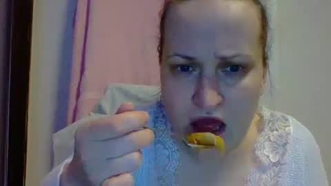 Melisa online show from 03-09-25, 06:21