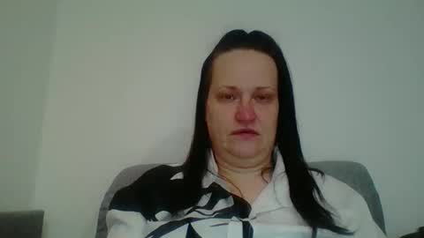 Melisa online show from 11-11-25, 07:19