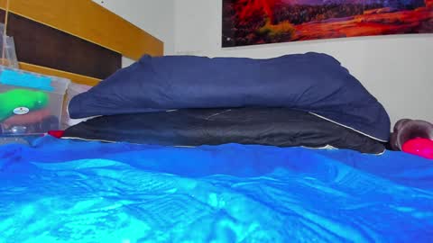 susy online show from 02-01-25, 02:56