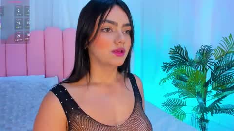 Snapshot of _stephany_lee chatting on 01-06-26, 05:11 Steff online show from 01-06-26, 05:11