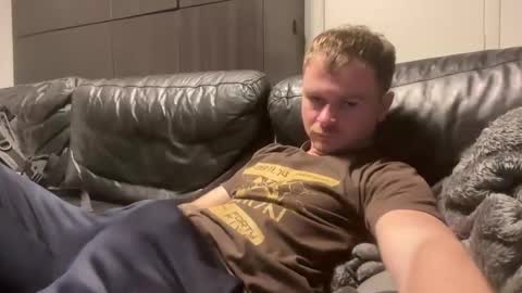 _stevie___ online show from 11-21-25, 07:56