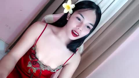 Snapshot of _suckandcum69 chatting on 02-14-26, 10:06 Eilachloe online show from 02-14-26, 10:06