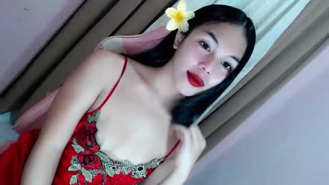 Snapshot of _suckandcum69 chatting on 02-16-26, 12:34 Eilachloe online show from 02-16-26, 12:34