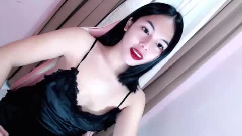 Snapshot of _suckandcum69 chatting on 02-17-26, 11:29 Eilachloe online show from 02-17-26, 11:29