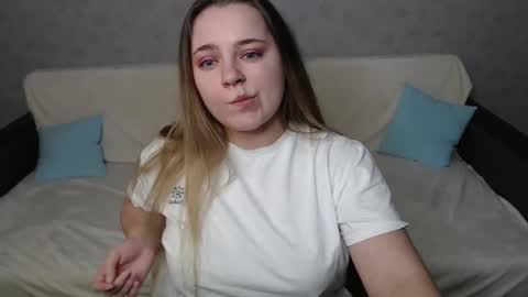 Snapshot of _sweet_lana_ chatting on 12-03-24, 10:28 Lana online show from 12-03-24, 10:28