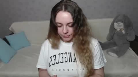 Snapshot of _sweet_lana_ chatting on 03-08-25, 11:05 Lana online show from 03-08-25, 11:05