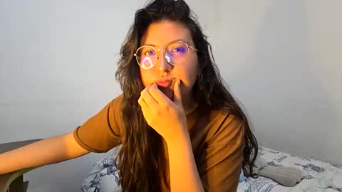 _sweet_melodyy online show from 03-04-26, 11:22