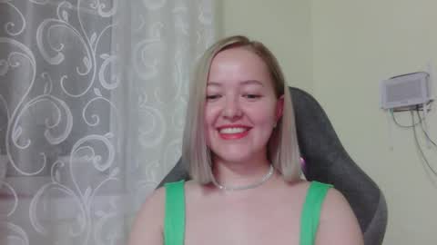 _sweet_smile_ online show from 09-11-25, 06:41