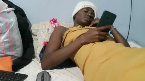 Talia online show from 12-18-24, 11:24