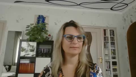Daria online show from 10-14-25, 08:48